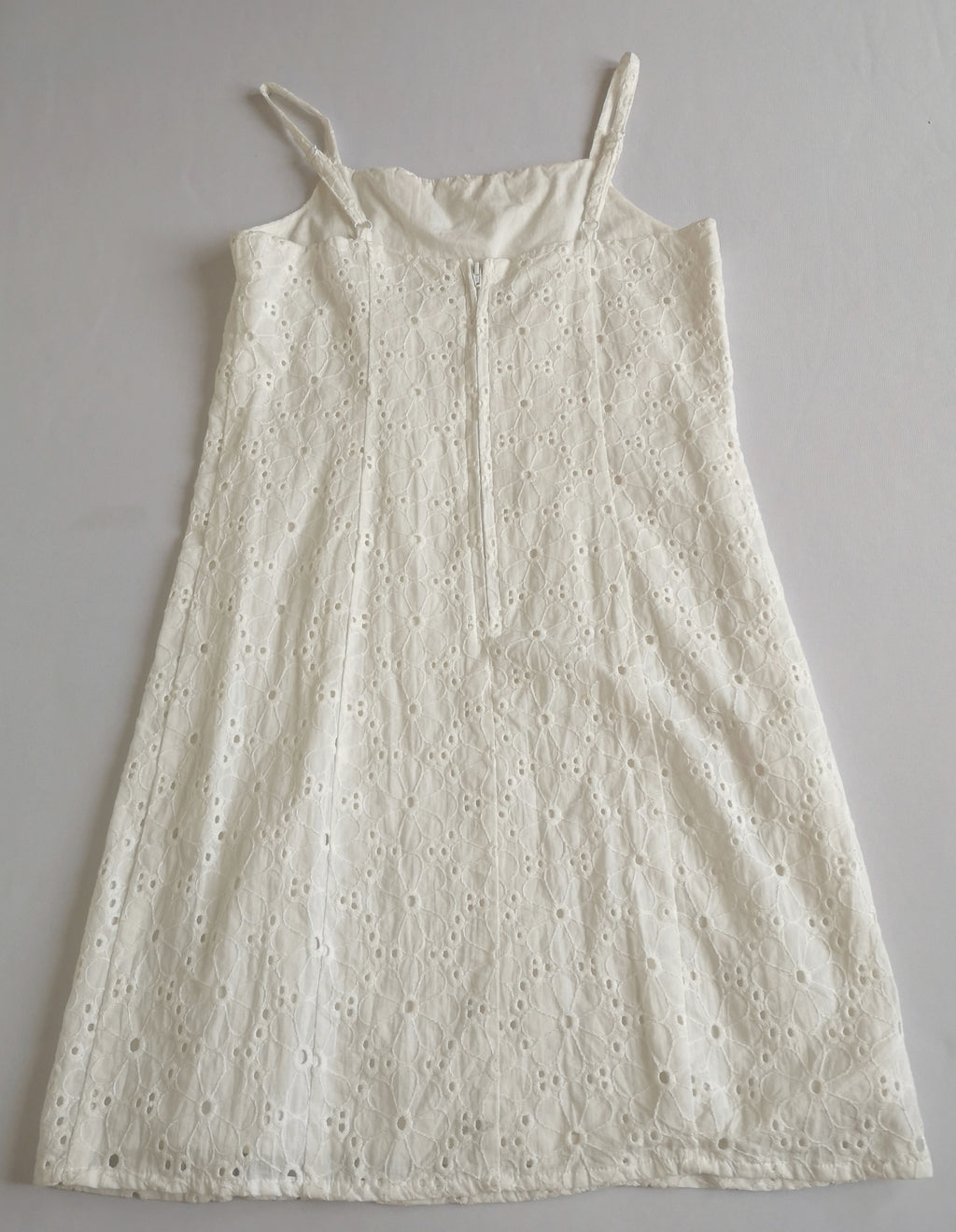 Vestido bordado inglés