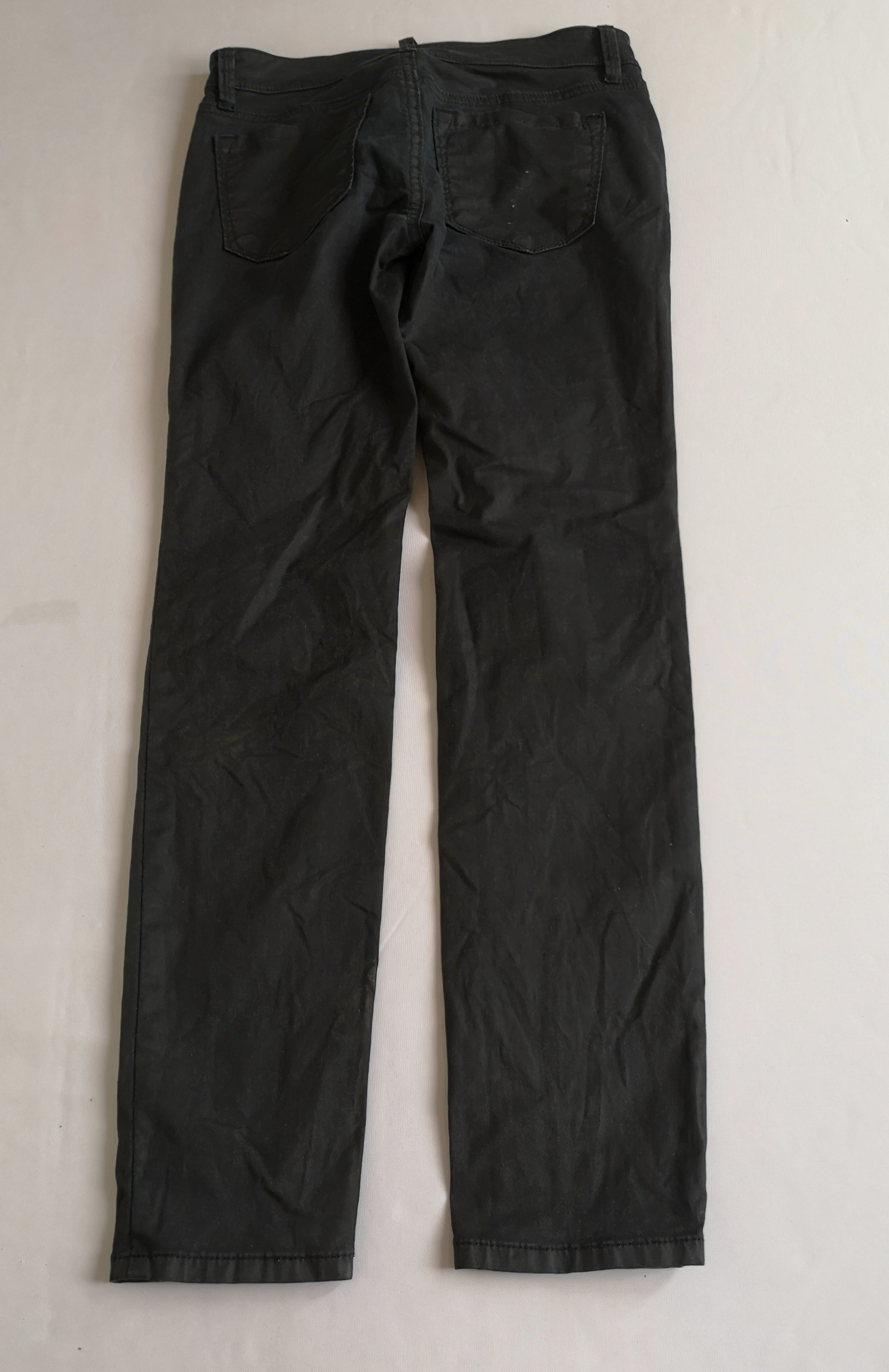 Sueter manga larga con jeans skinny