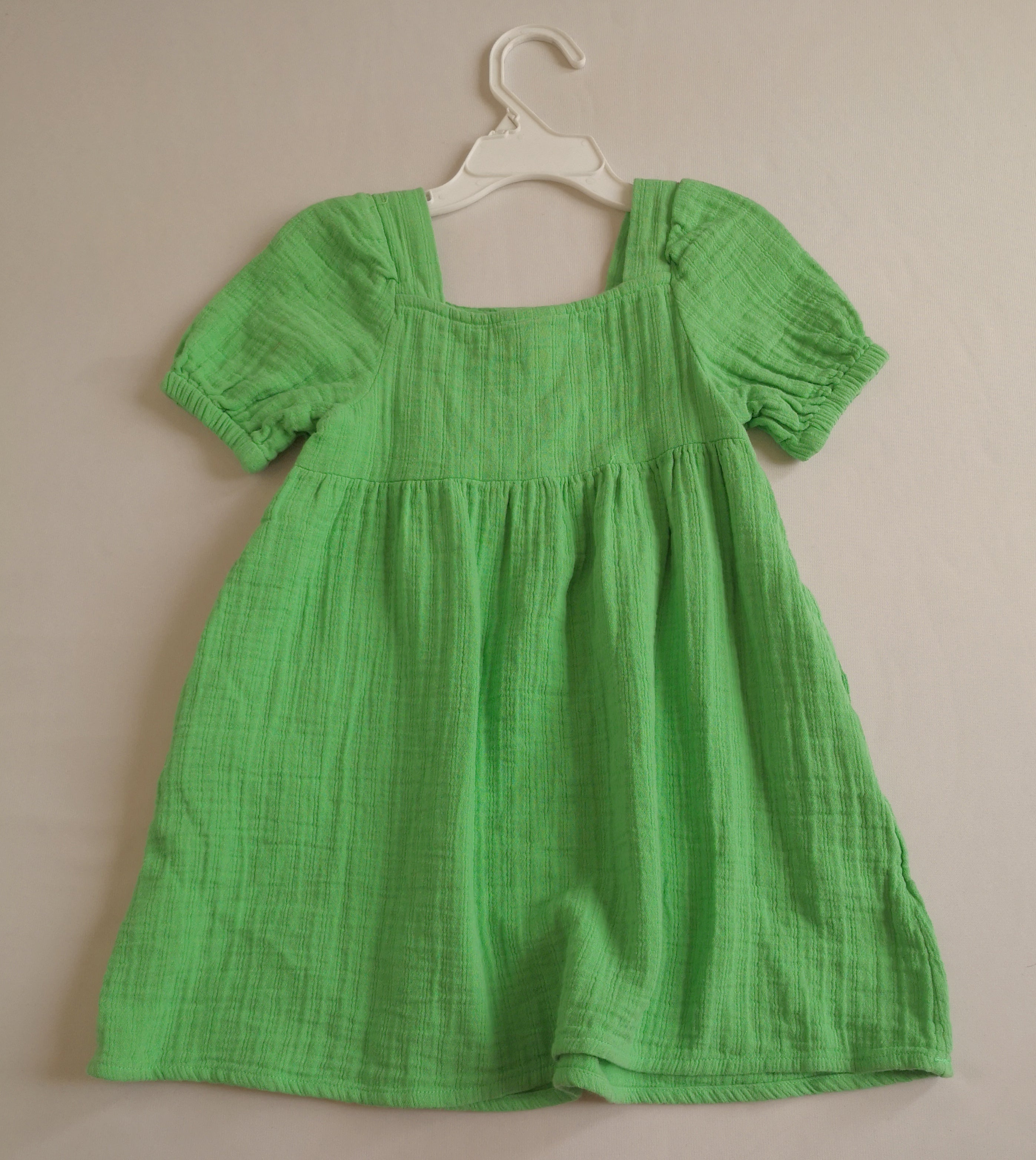 Vestido con bolsas
