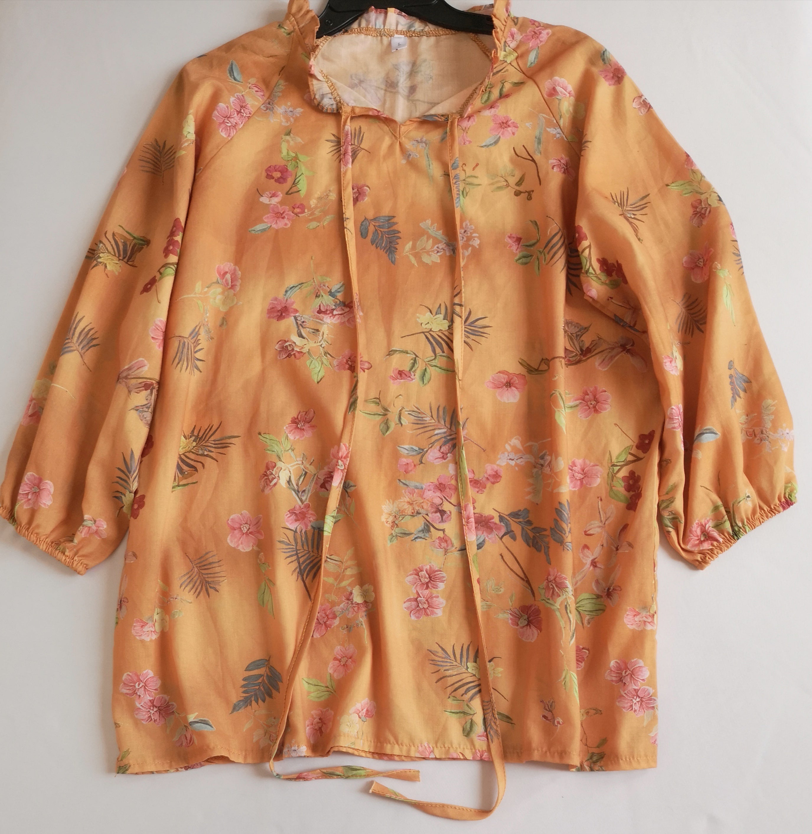 Short de gabardina y blusa larga