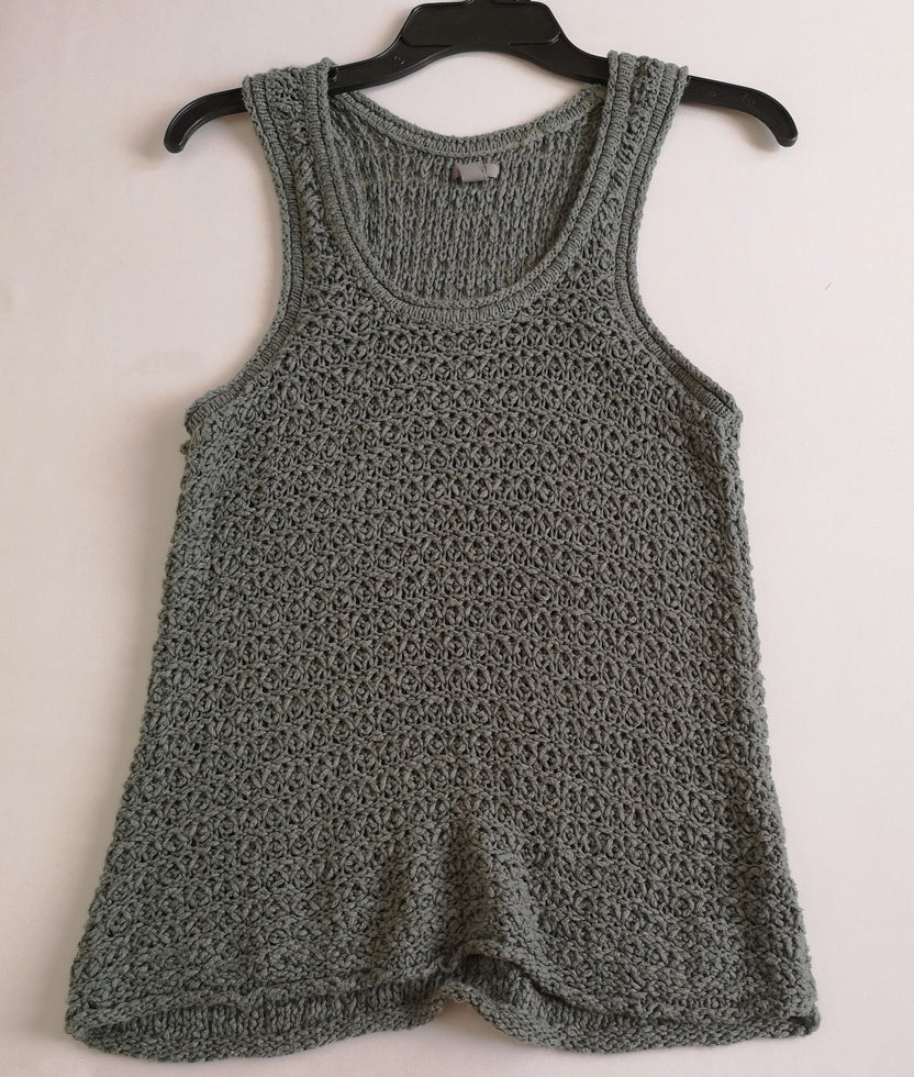 Blusa tejida tipo chaleco