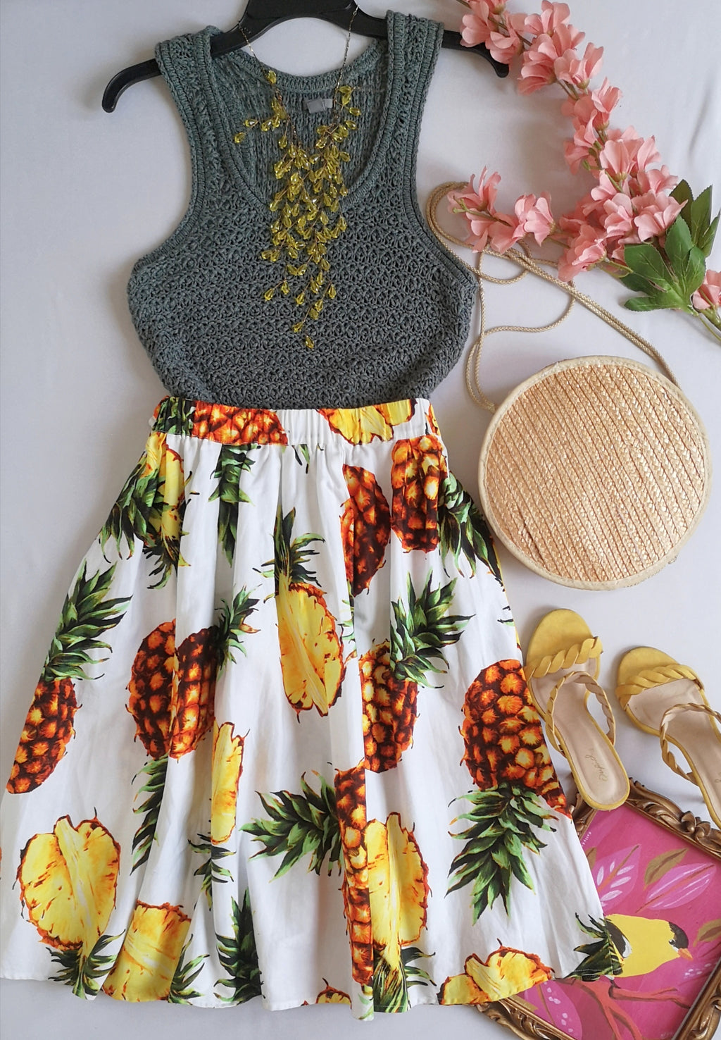 Falda bombacha con bolsas y blusa tejida