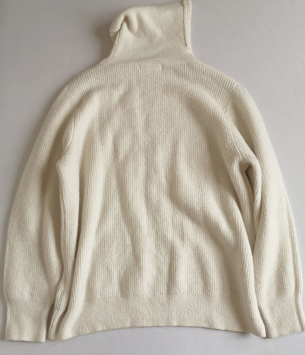 Sueter cuello alto