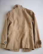 Chaqueta traslapada