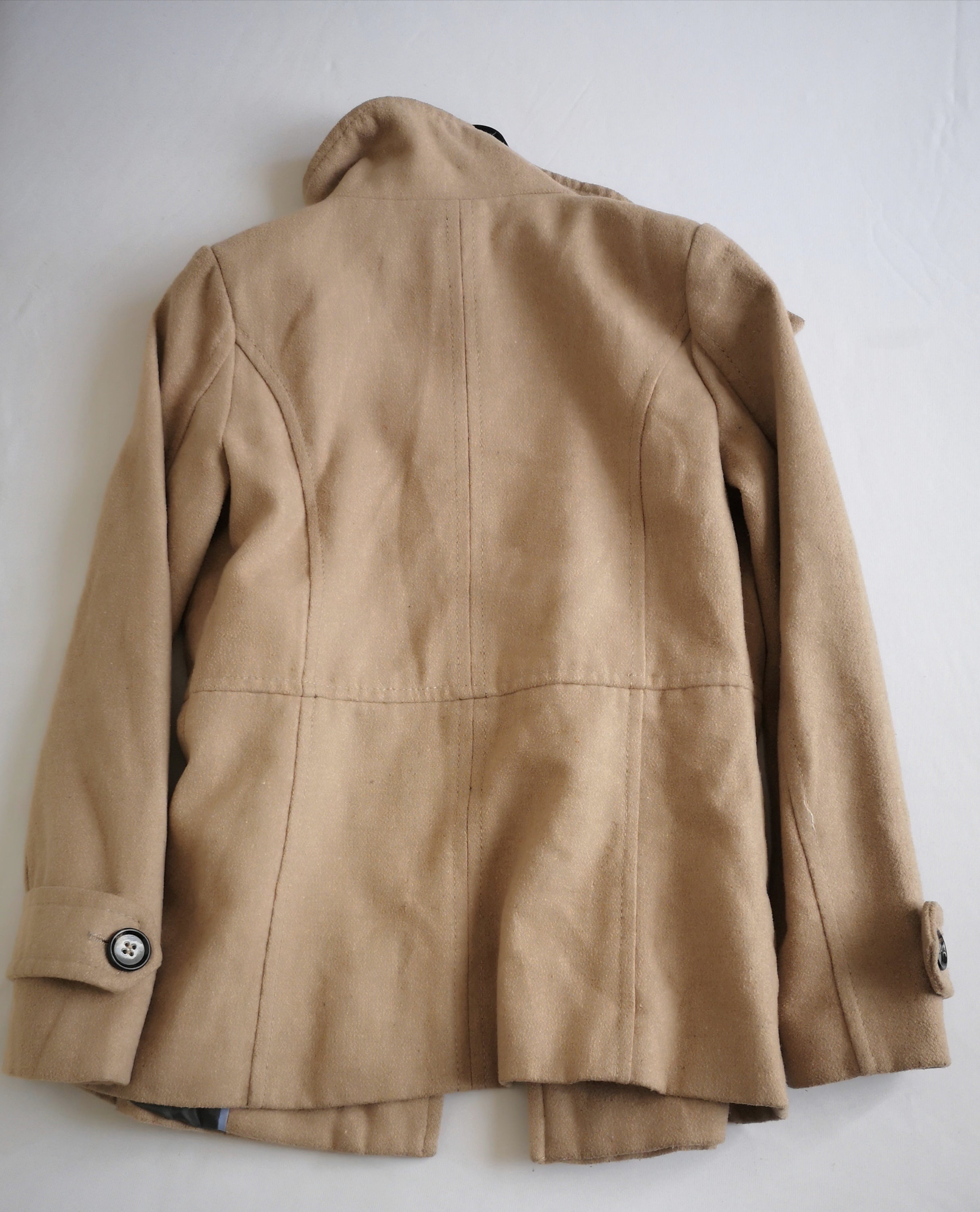 Chaqueta traslapada
