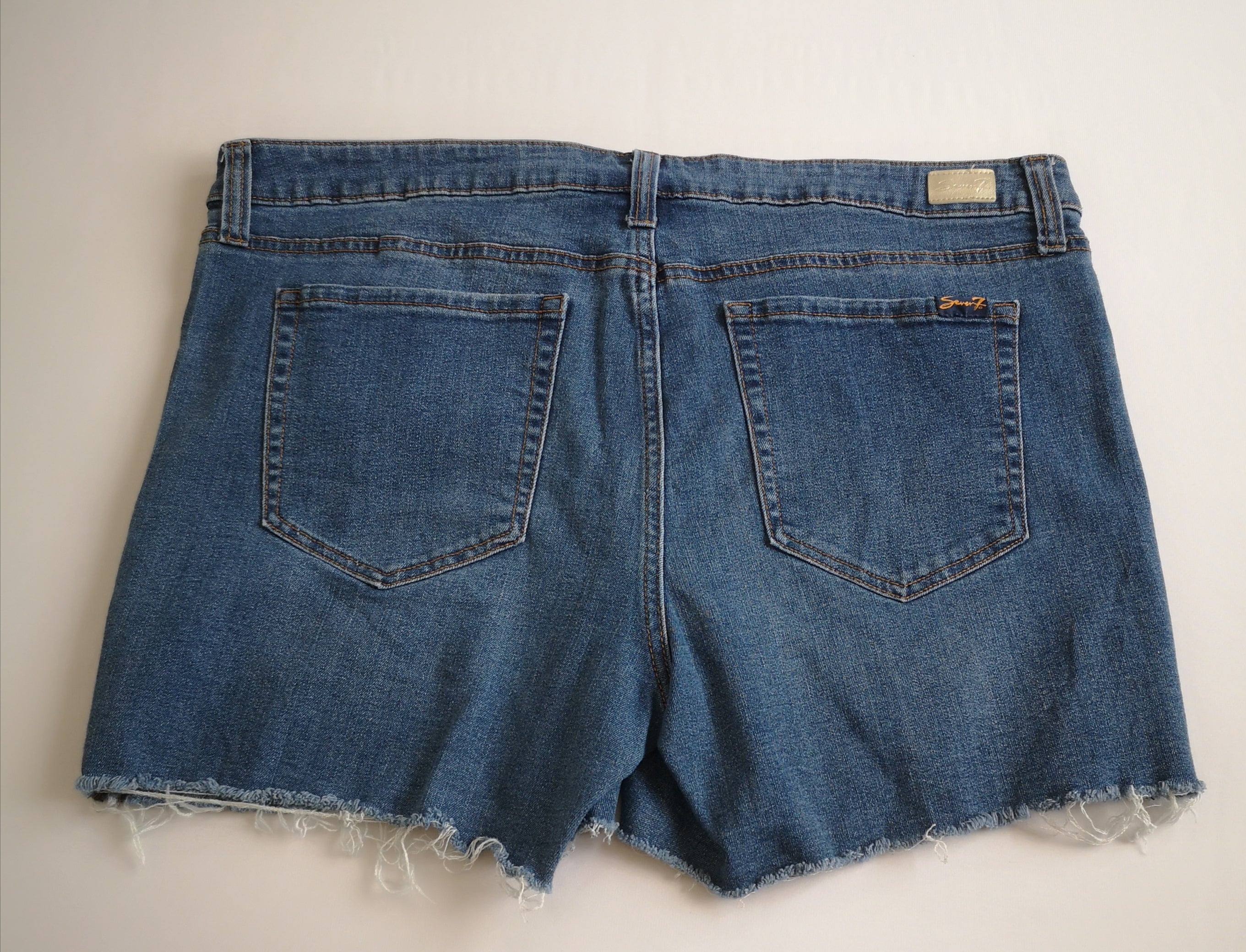 Short de lona con blusa manga larga ❤️