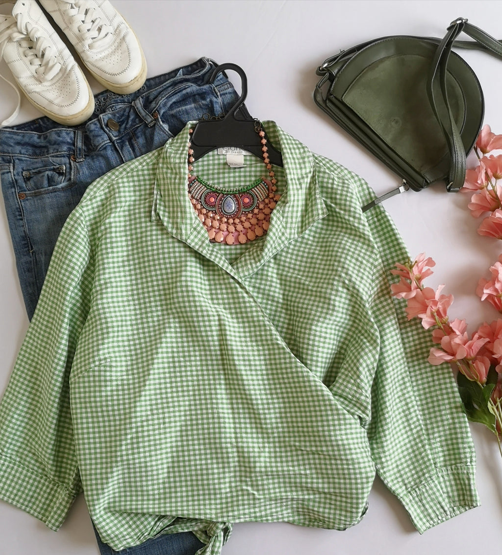 Blusa traslapada