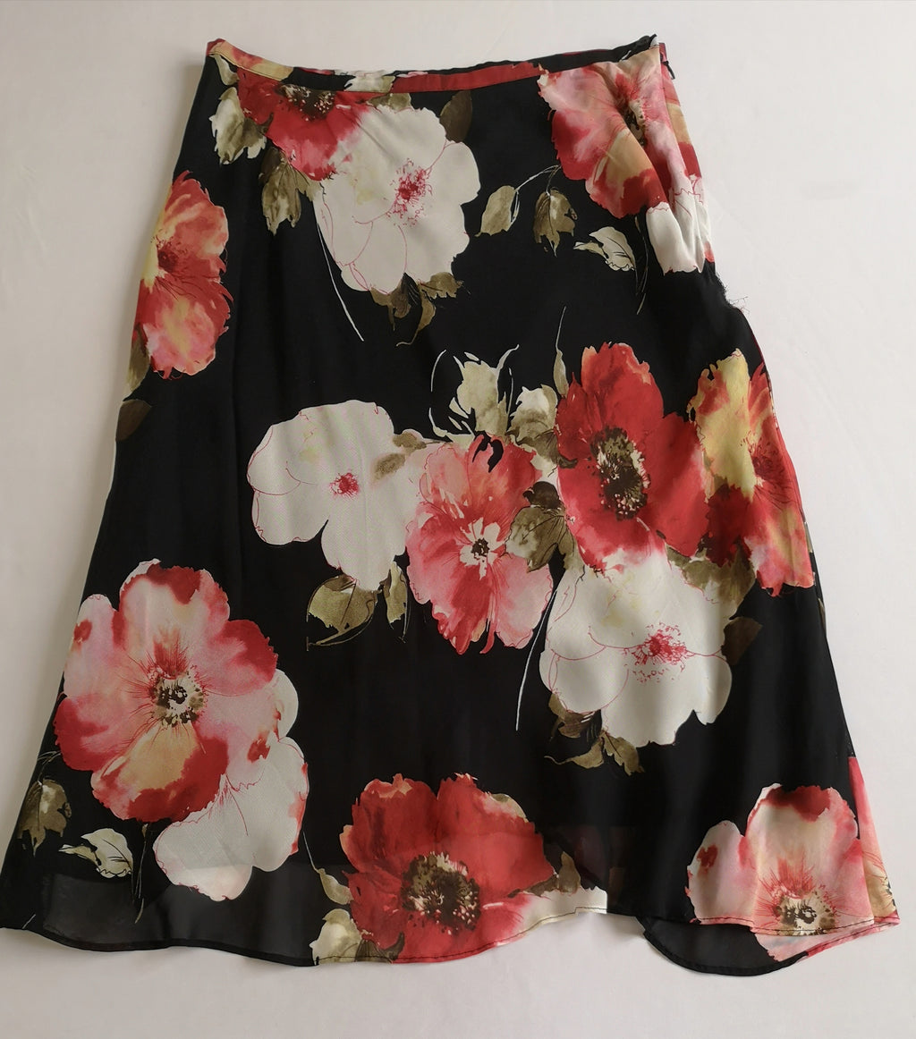 Blusa larga con falda midi ⚓