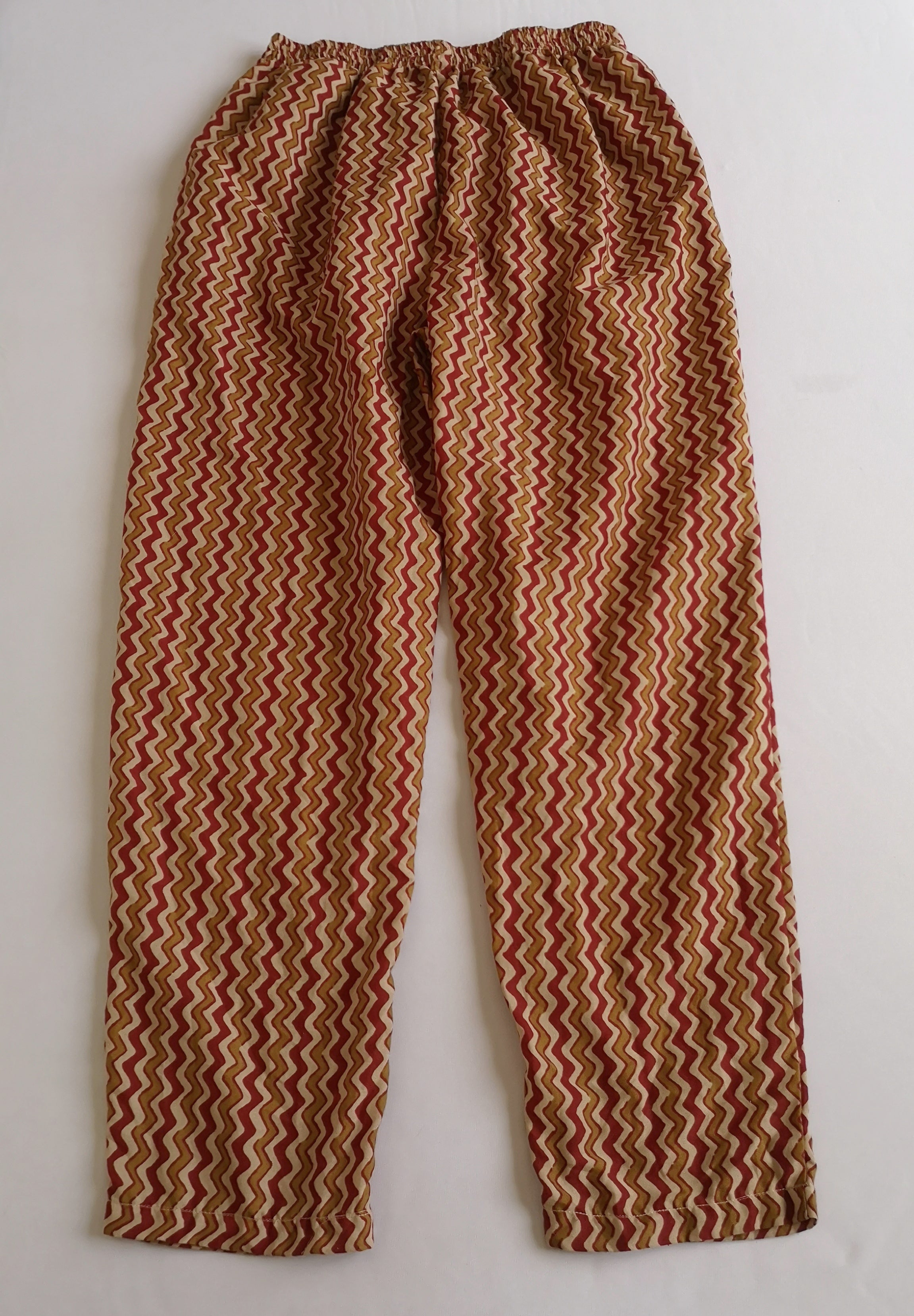 Sueter tejido con pantalón de algodón