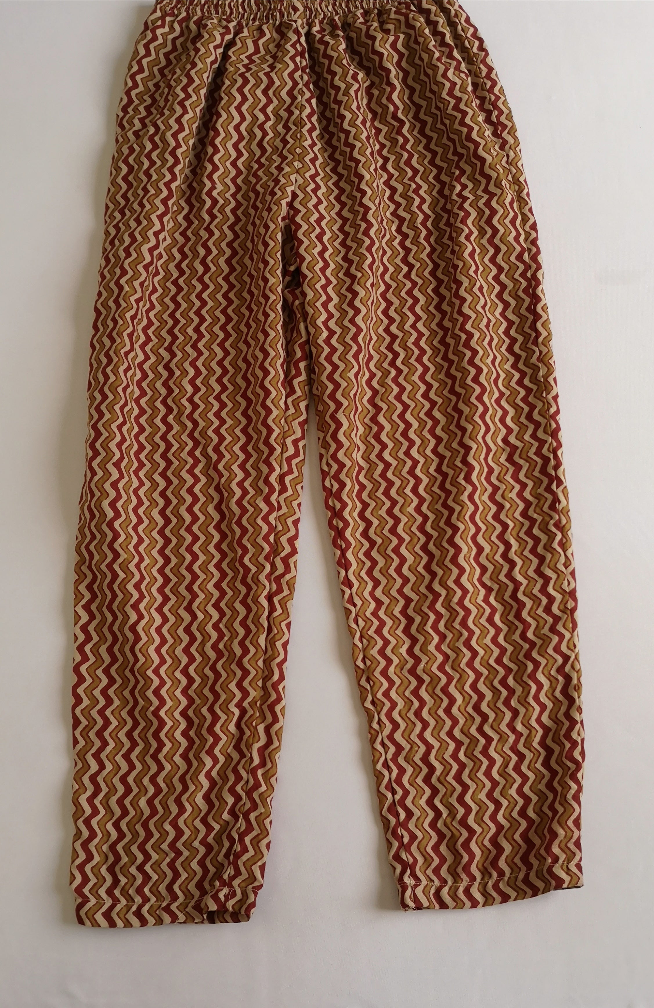 Sueter tejido con pantalón de algodón