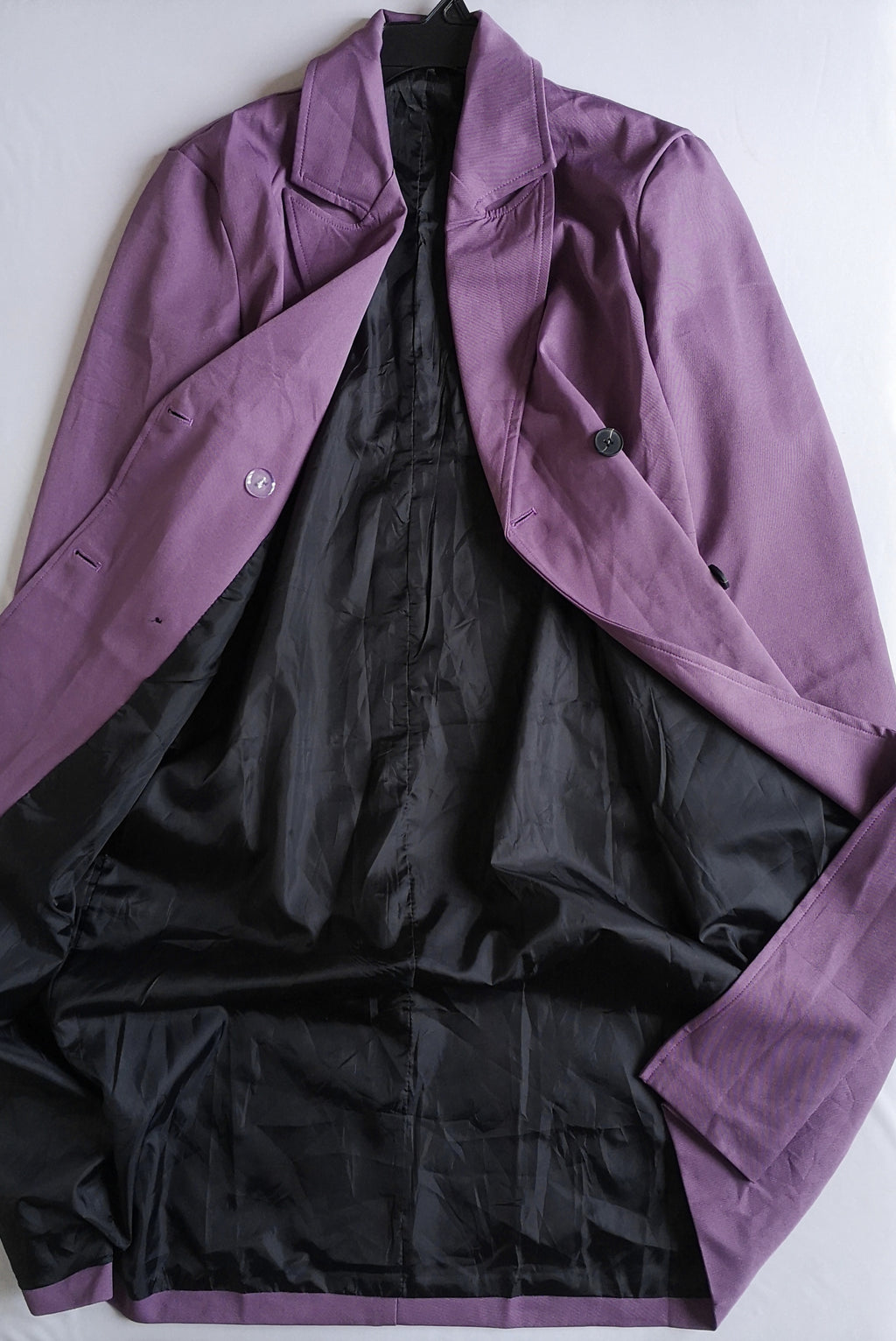Gabardina traslapada
