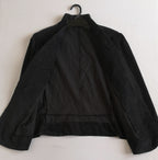 Chaqueta con botones