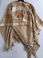 Poncho abierto de los lados