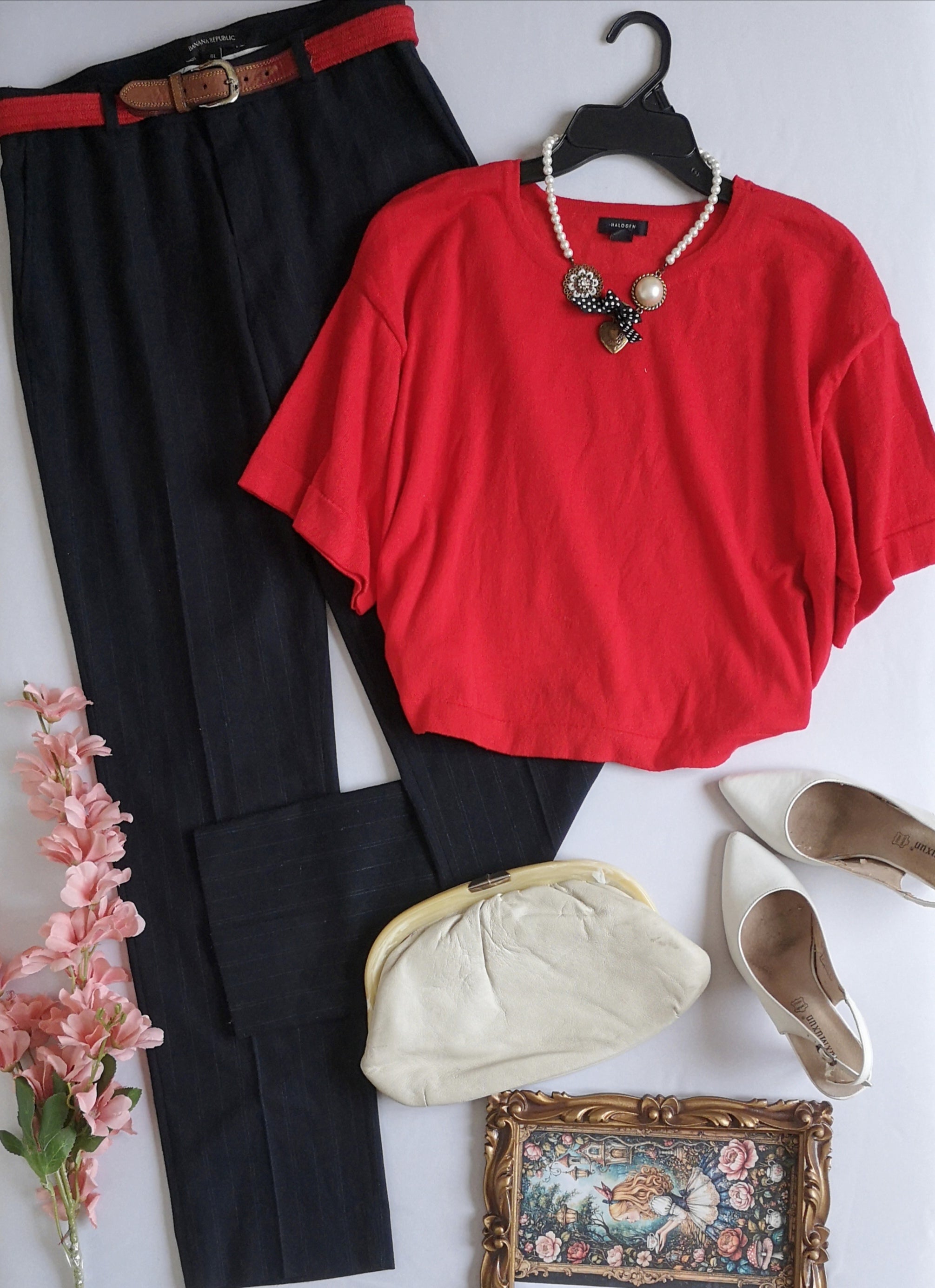 Blusa estilo ancho con pantalón corte recto