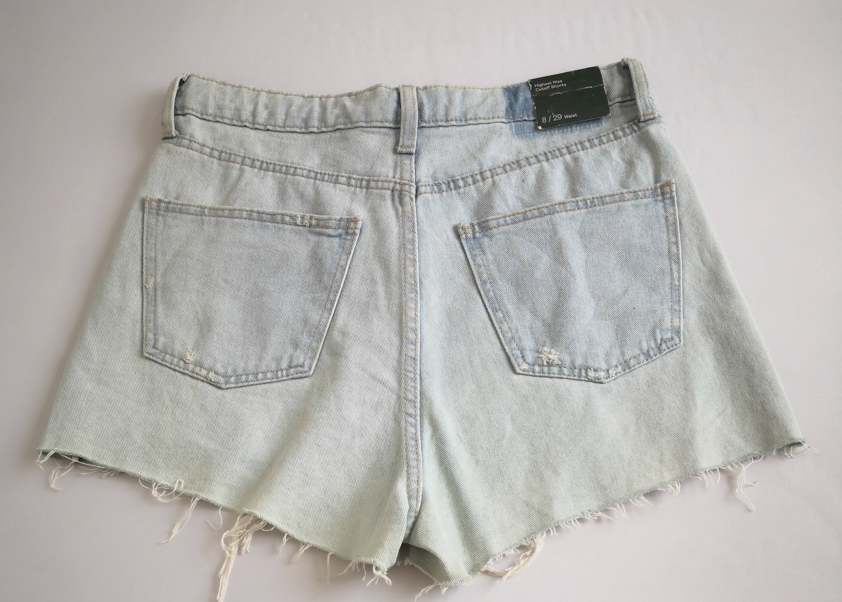 Short nuevo y blusa de tirantes
