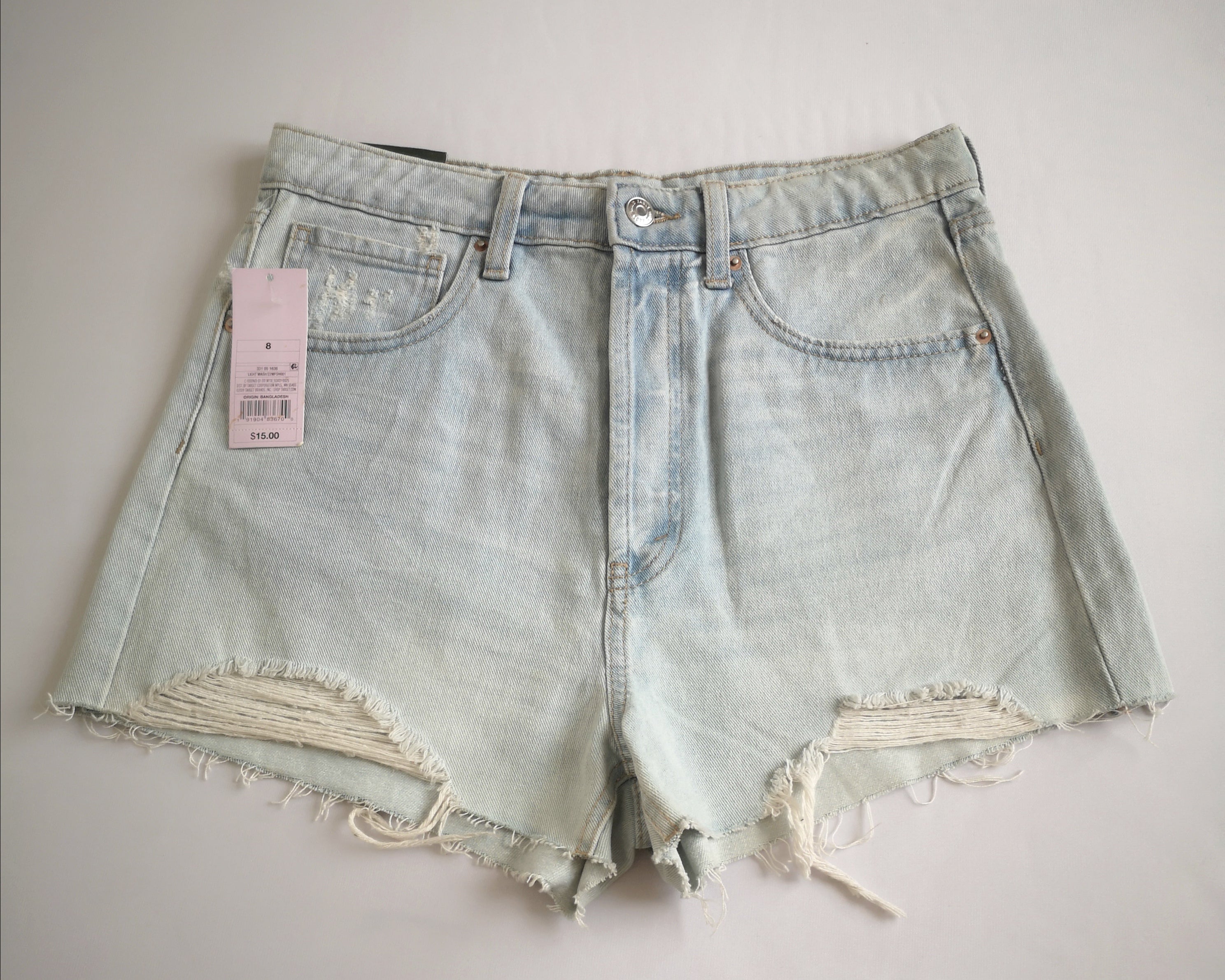 Short nuevo y blusa de tirantes