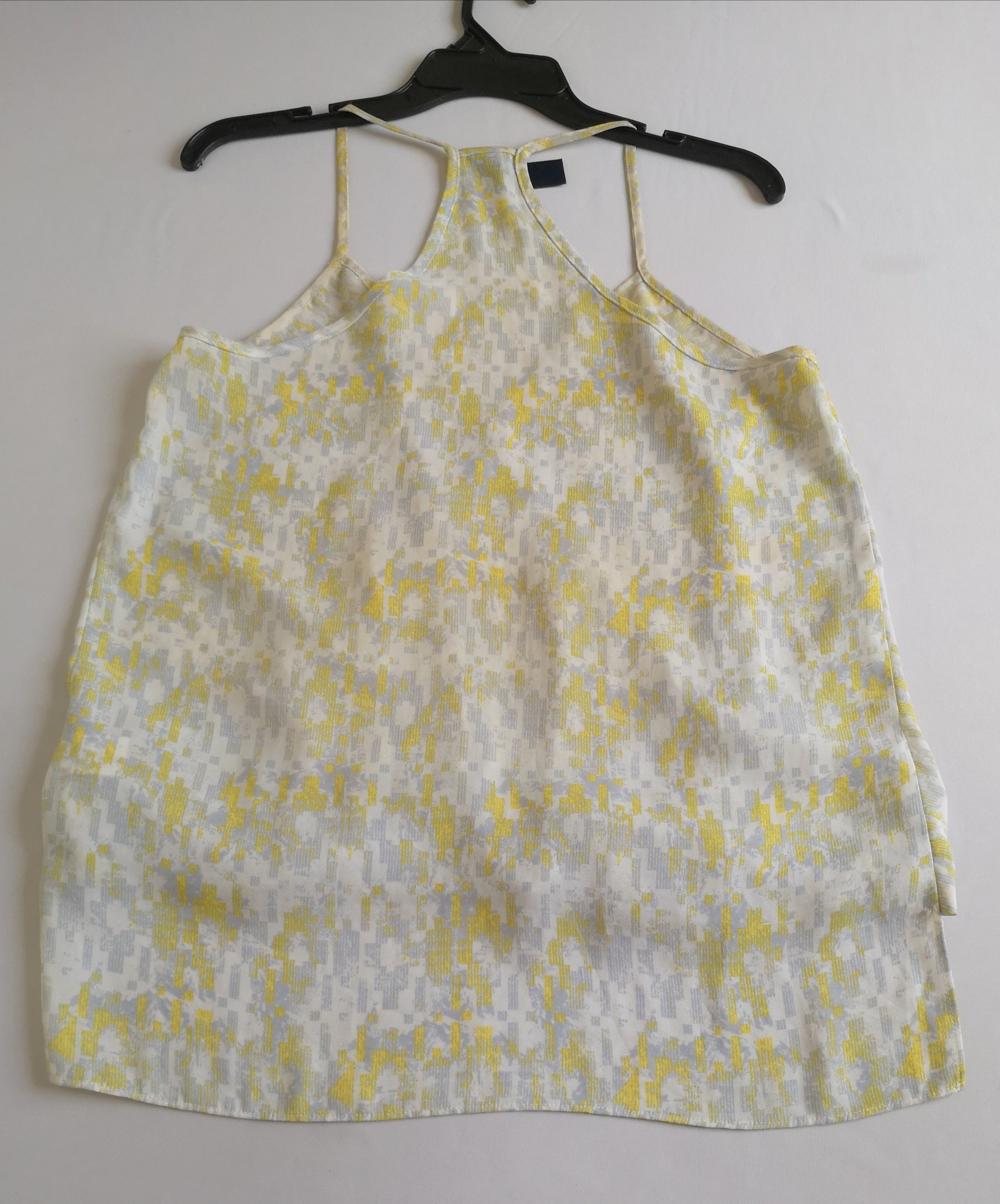 Short nuevo y blusa de tirantes