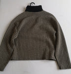 Pantalón tipo cargo y blusa estilo ancho
