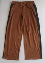 Pantalón tipo pans y blusa bordada 💙