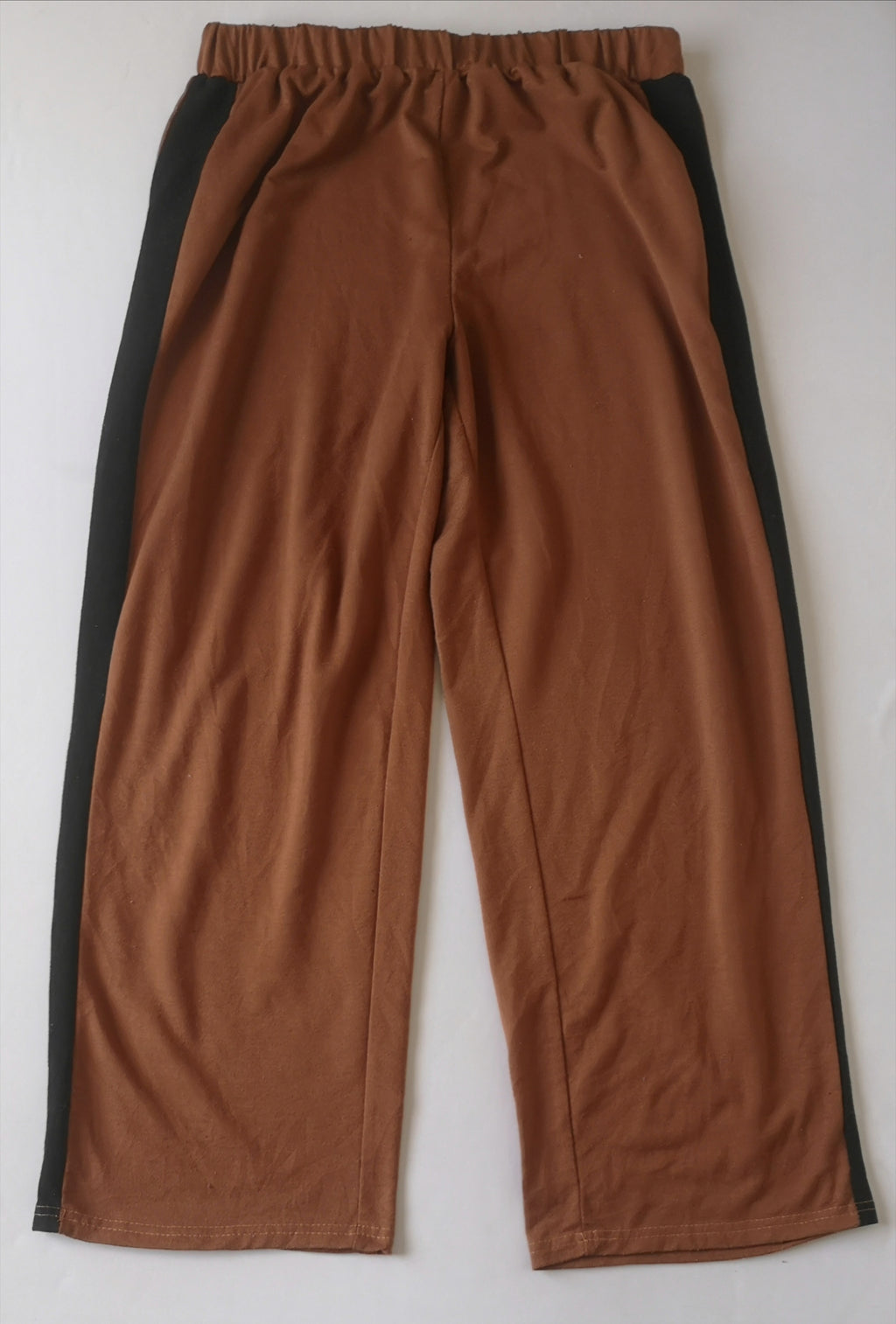Pantalón tipo pans y blusa bordada 💙