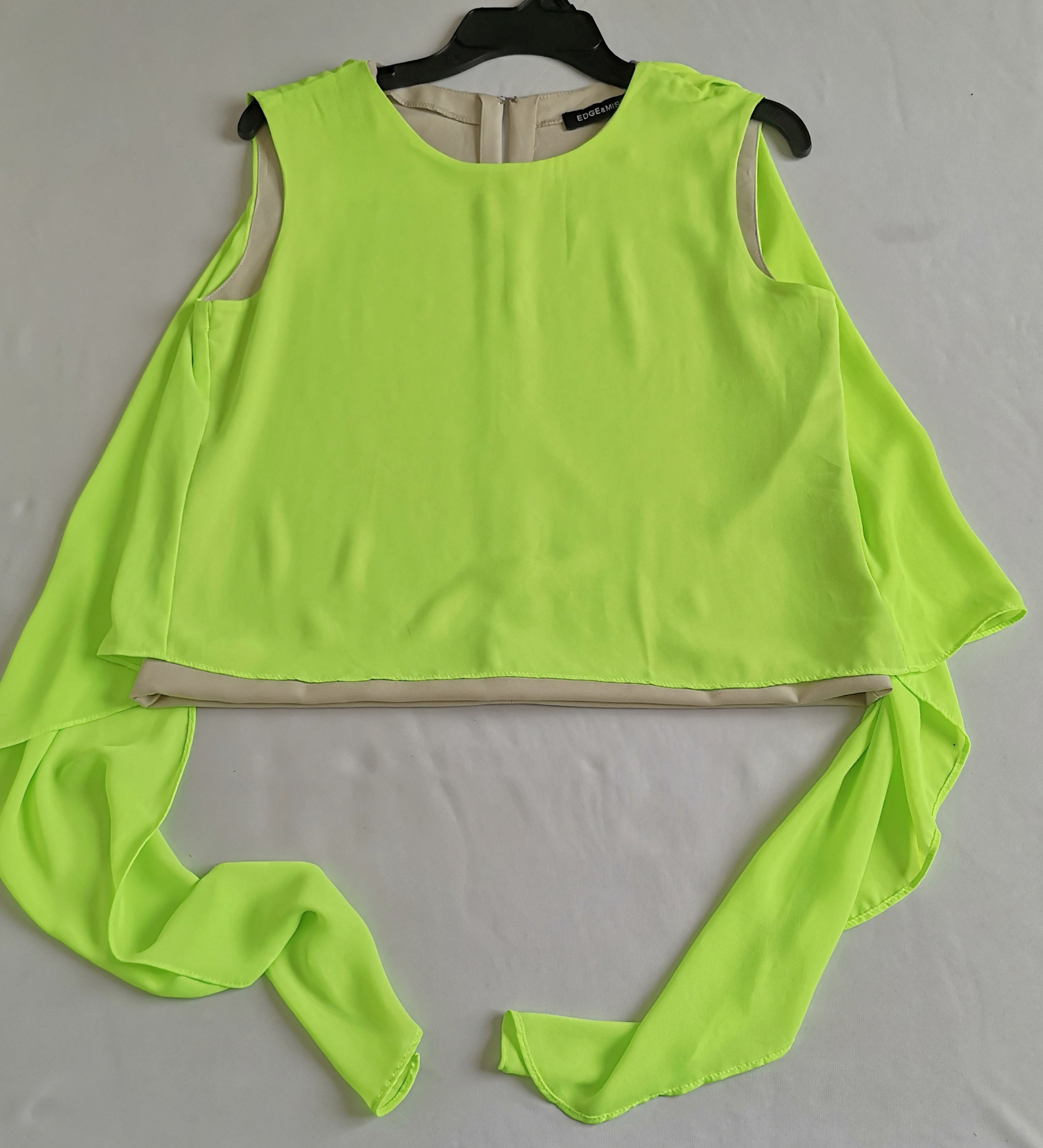 Blusa asimétrica ⚓