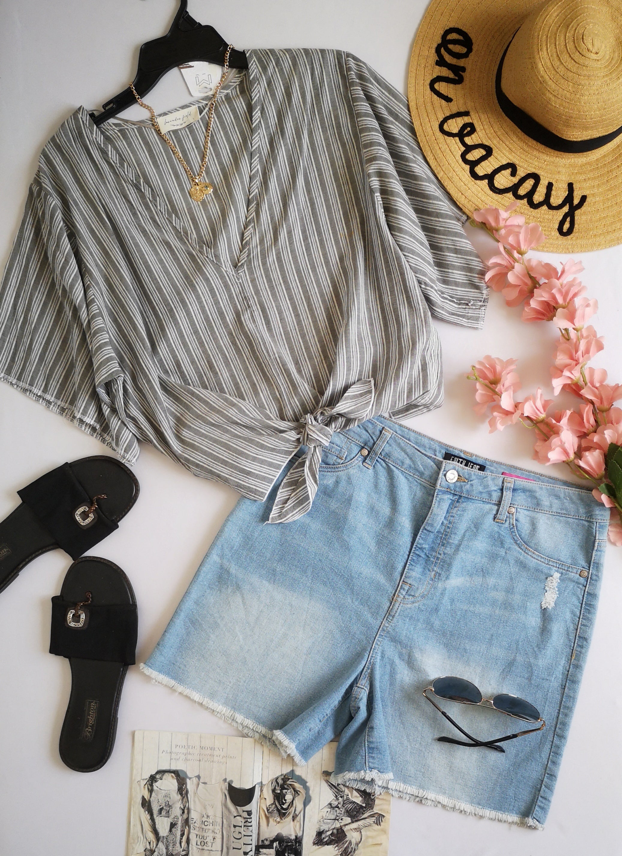 Short y blusa con nudo ⚓