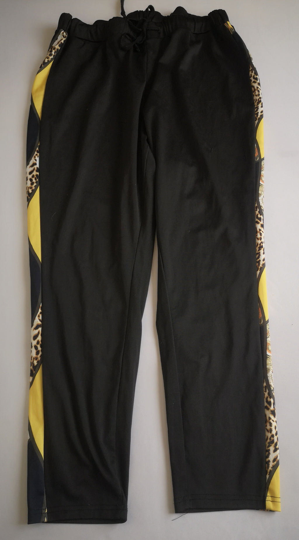 Pantalón tipo pans y blusa tela suave