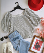 Blusa nueva cuello cuadrado  ❤️