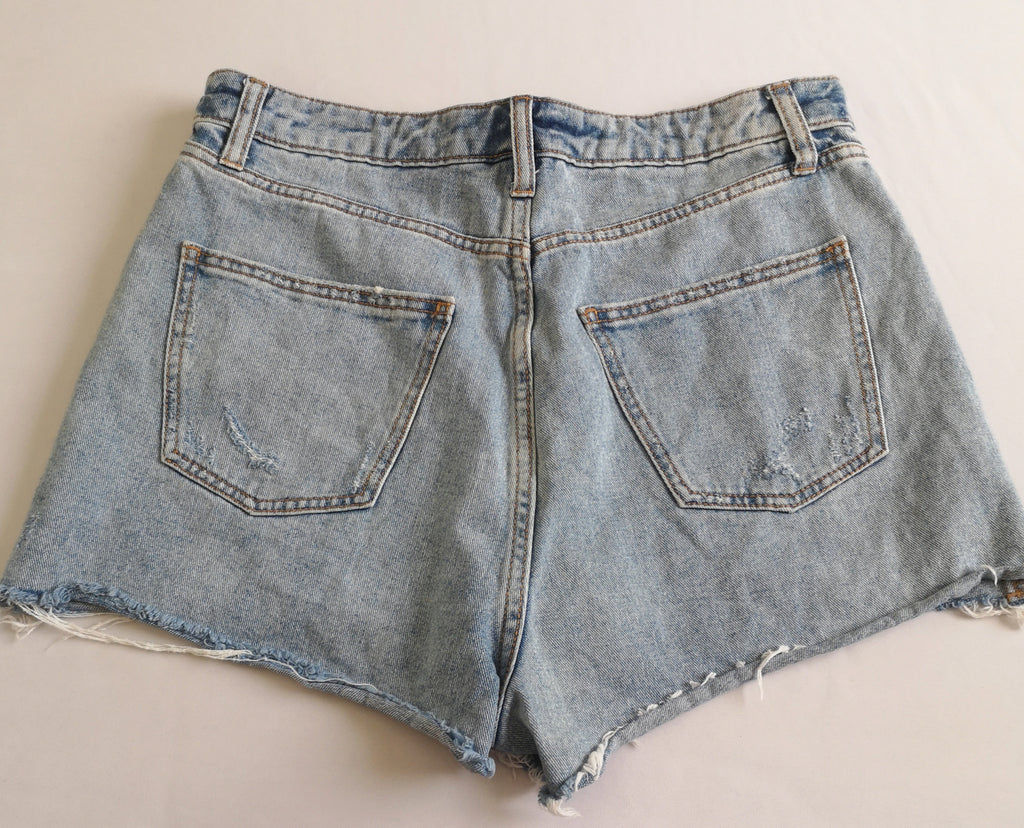 Blusa corta con short