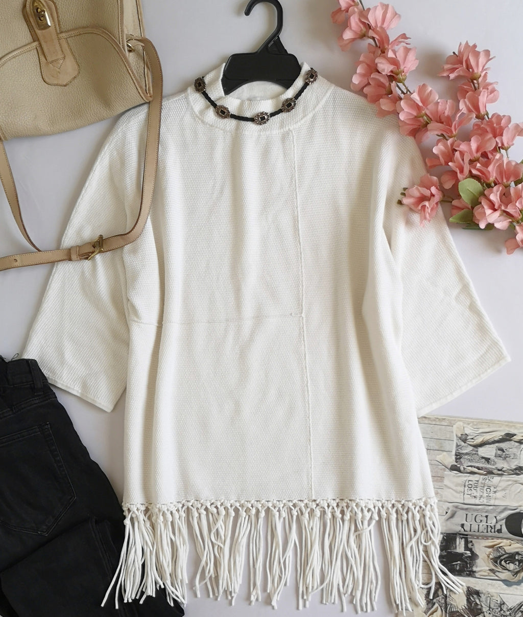 Blusa con flecos incluye collar