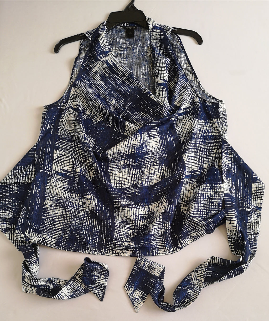 Blazer mangas princesa con blusa cuello drapeado