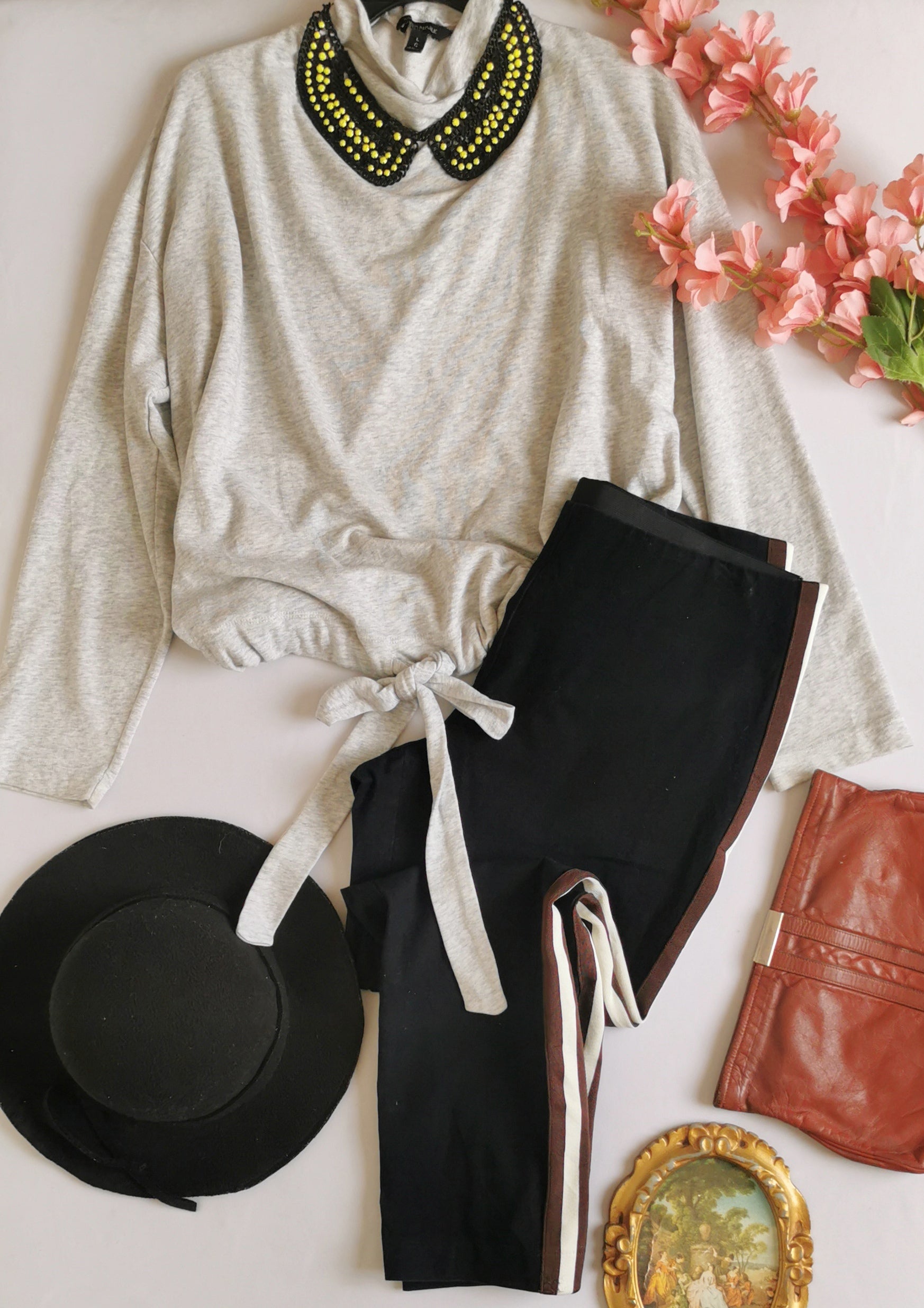 Blusa cuello cerrado y pantalón con Zipper a un lado ❤️