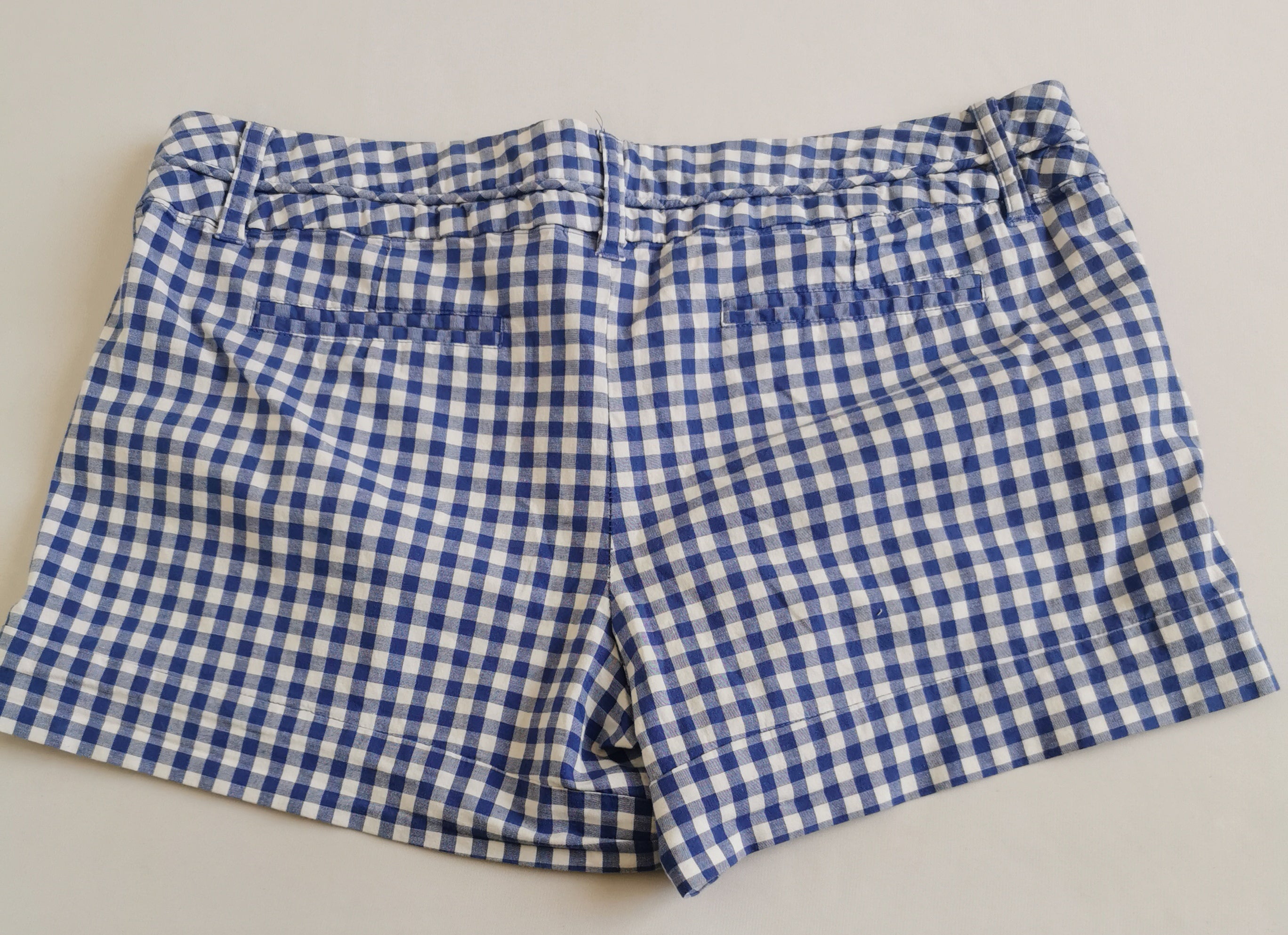 Blusa bordada de las mangas con short