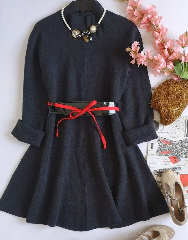 Vestido tejido campana abajo incluye cincho