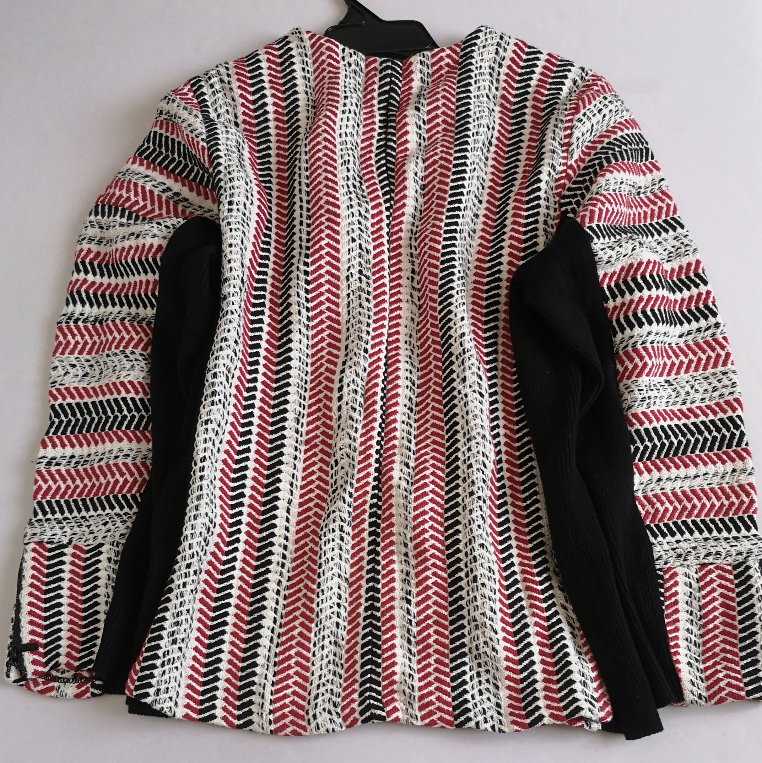 Chaqueta traslapada