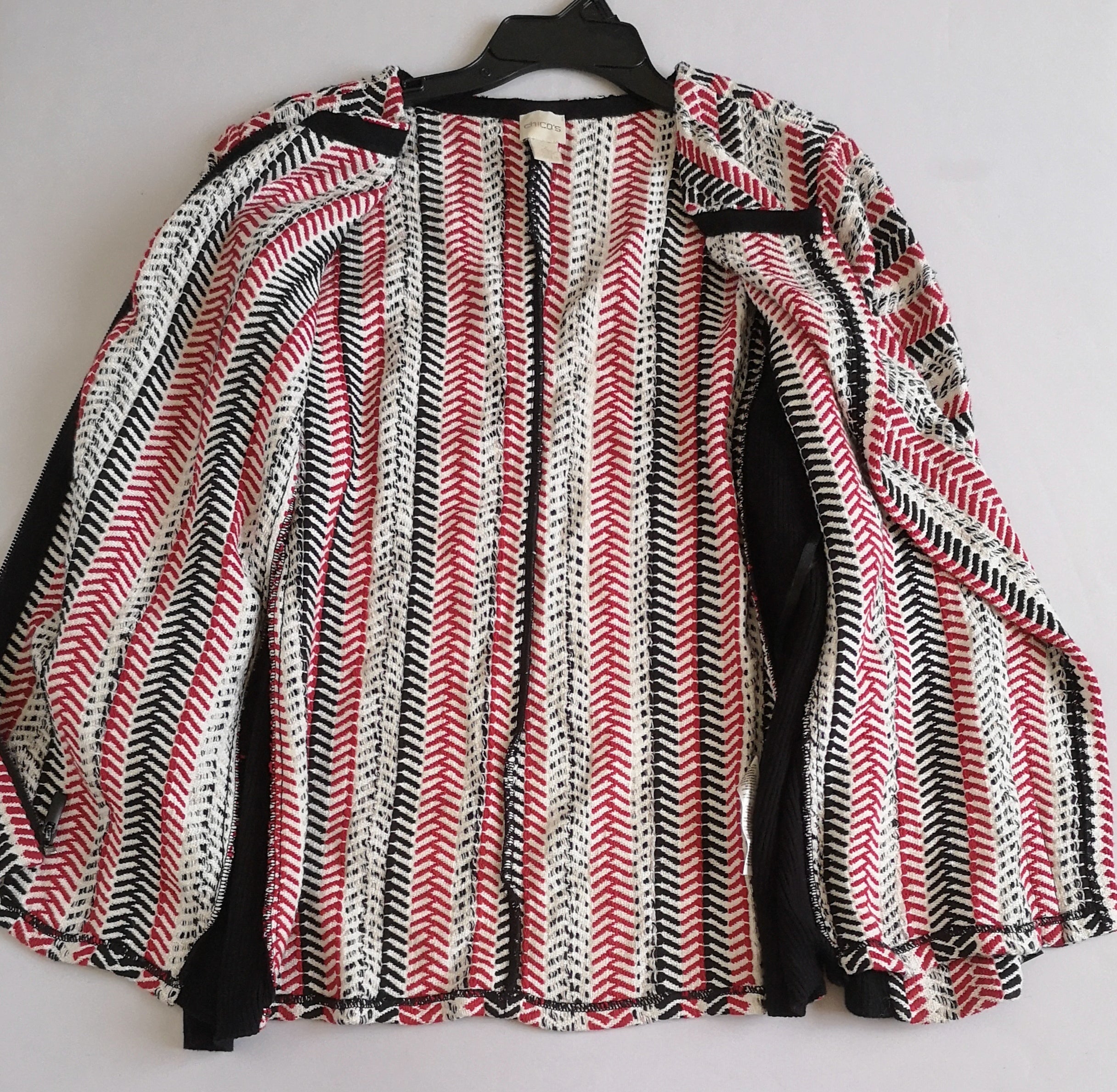 Chaqueta traslapada