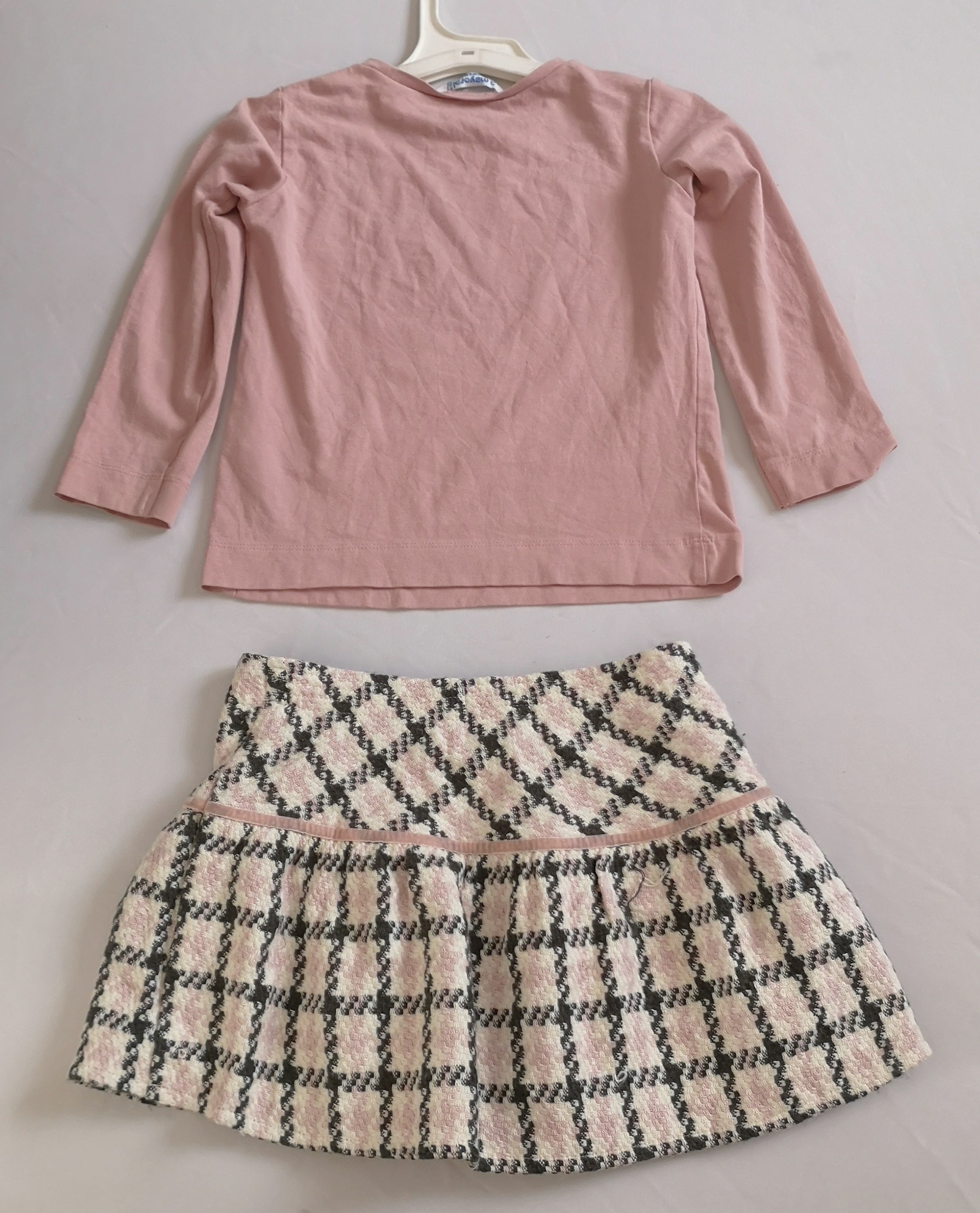 Falda de tweed con blusa manga larga