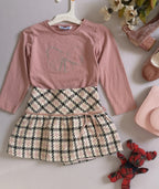 Falda de tweed con blusa manga larga