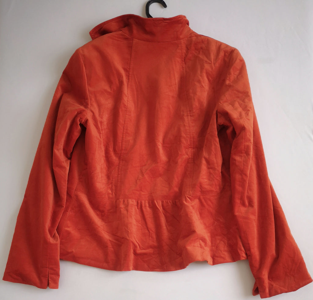 Chaqueta cuello alto