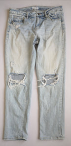 Jeans rasgado con sueter tejido ❤️
