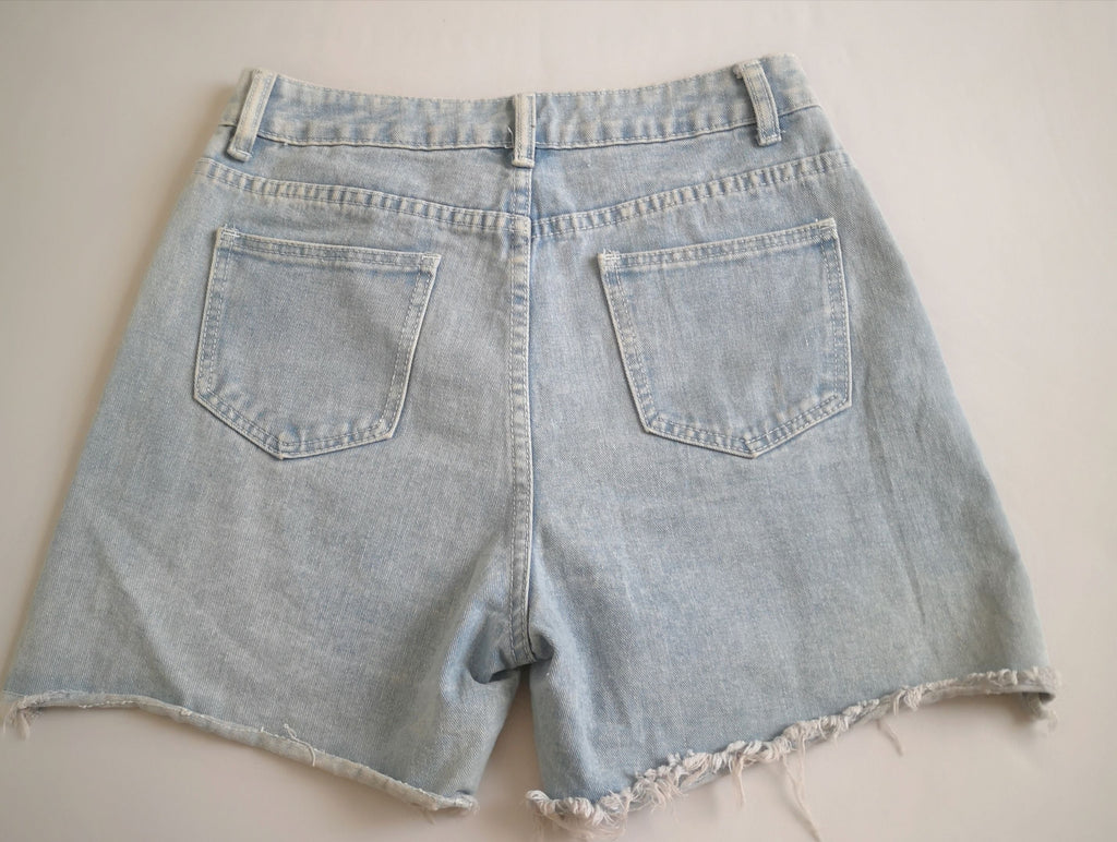 Short cintura alta con blusa abierta de atrás ⚓