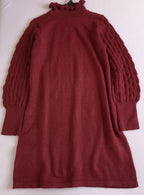 Vestido tejido incluye cincho