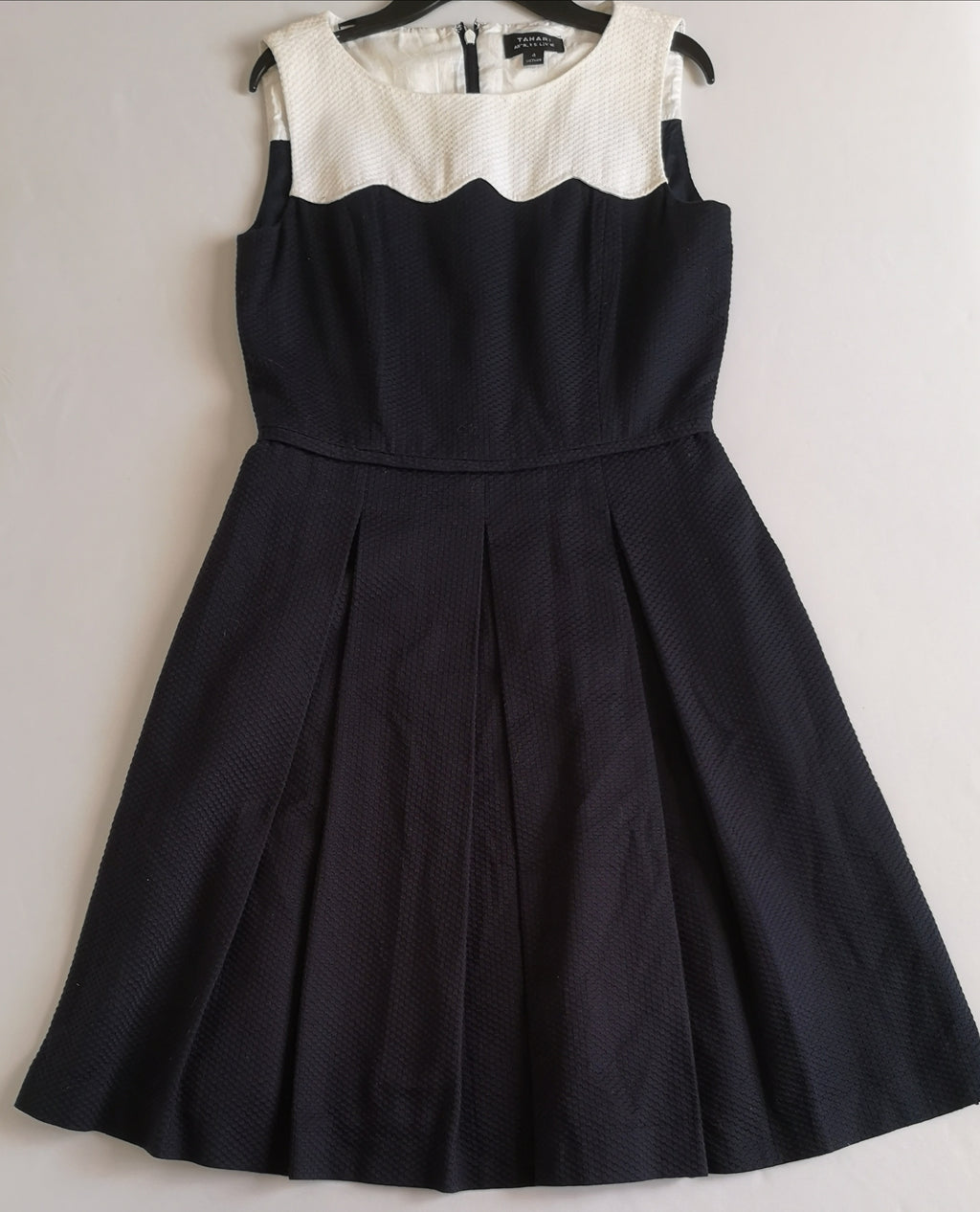 Vestido midi con paletones