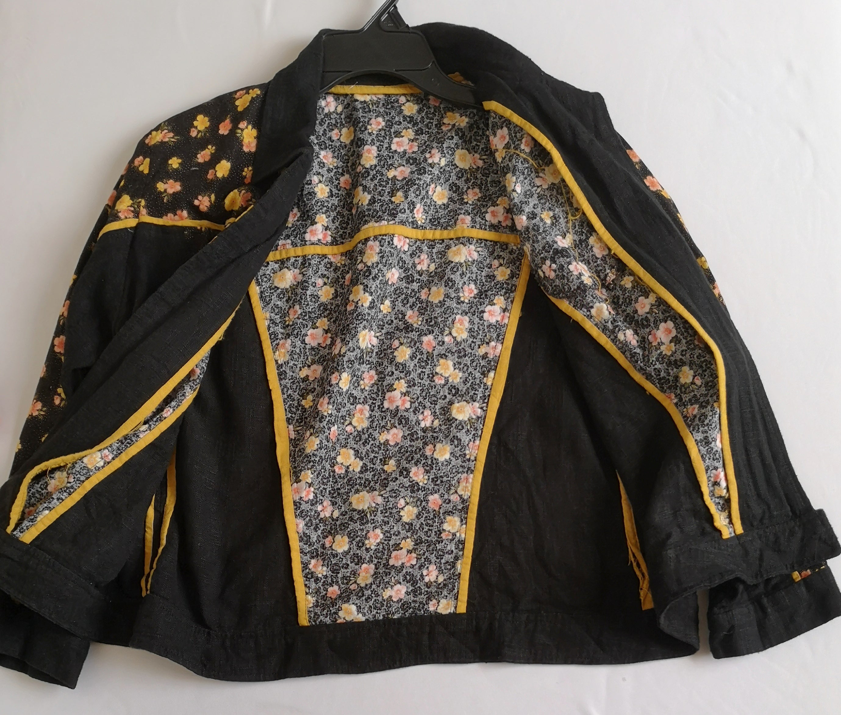 Chaqueta tipo lino