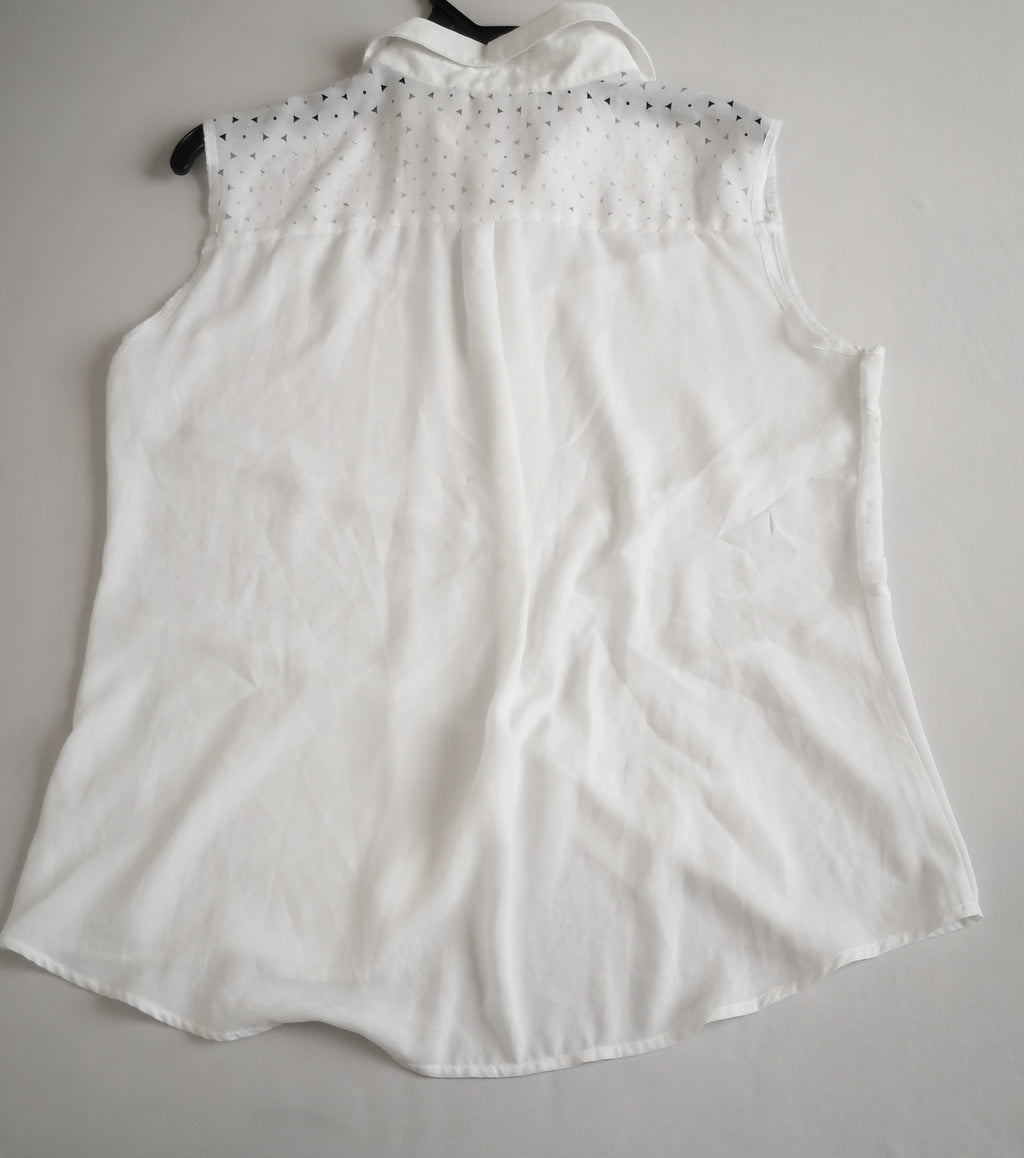 Blusa bordada con blusa de chifon ⚓