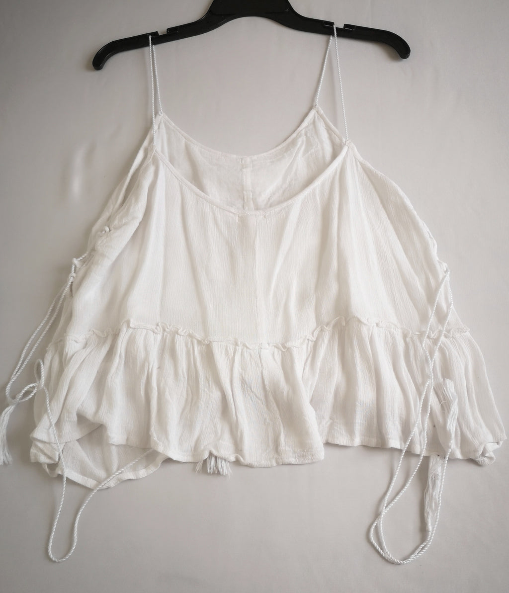 Kimono largo con blusa con cintas a un lado