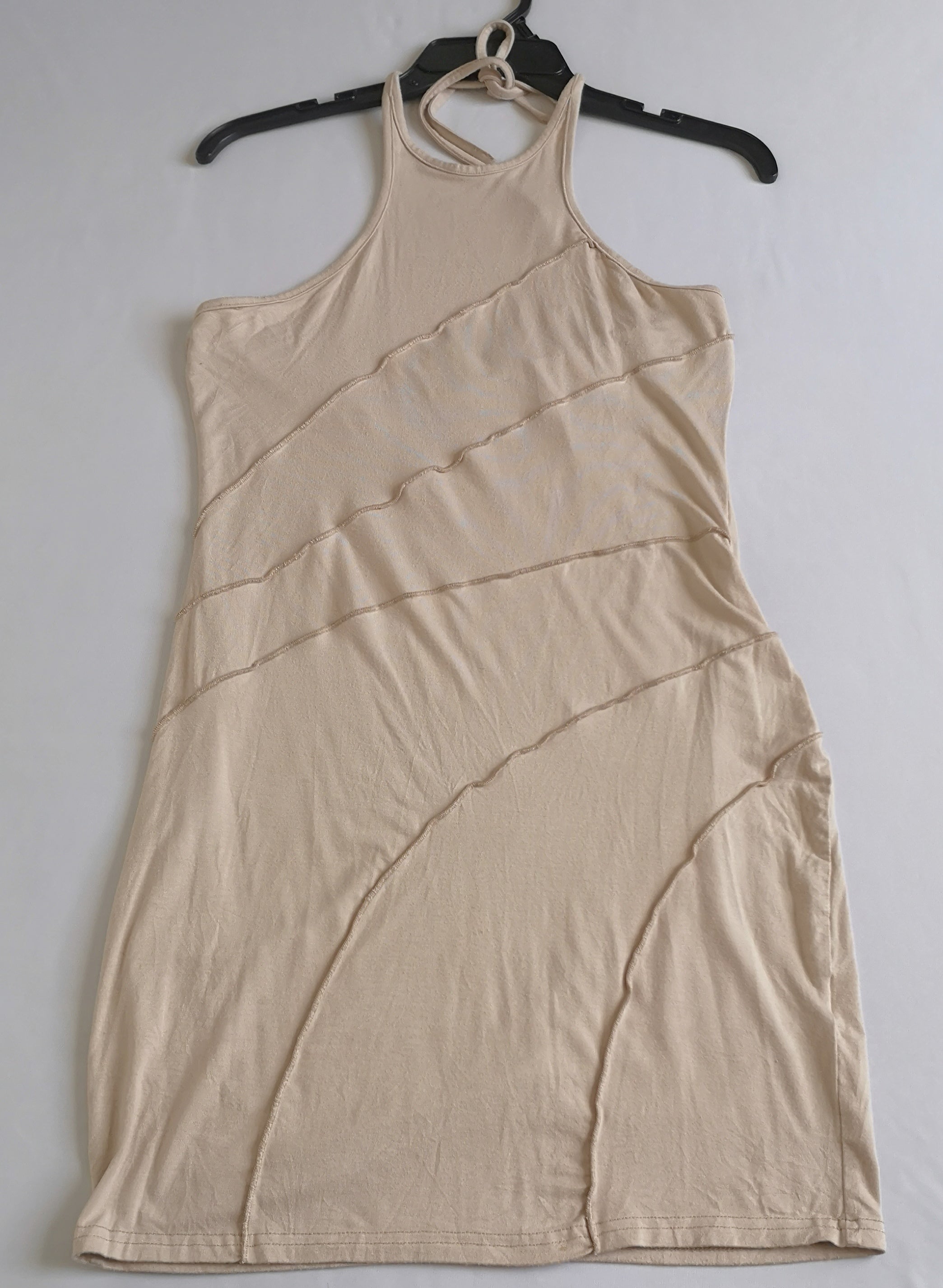 Kimono con vestido tallado halter