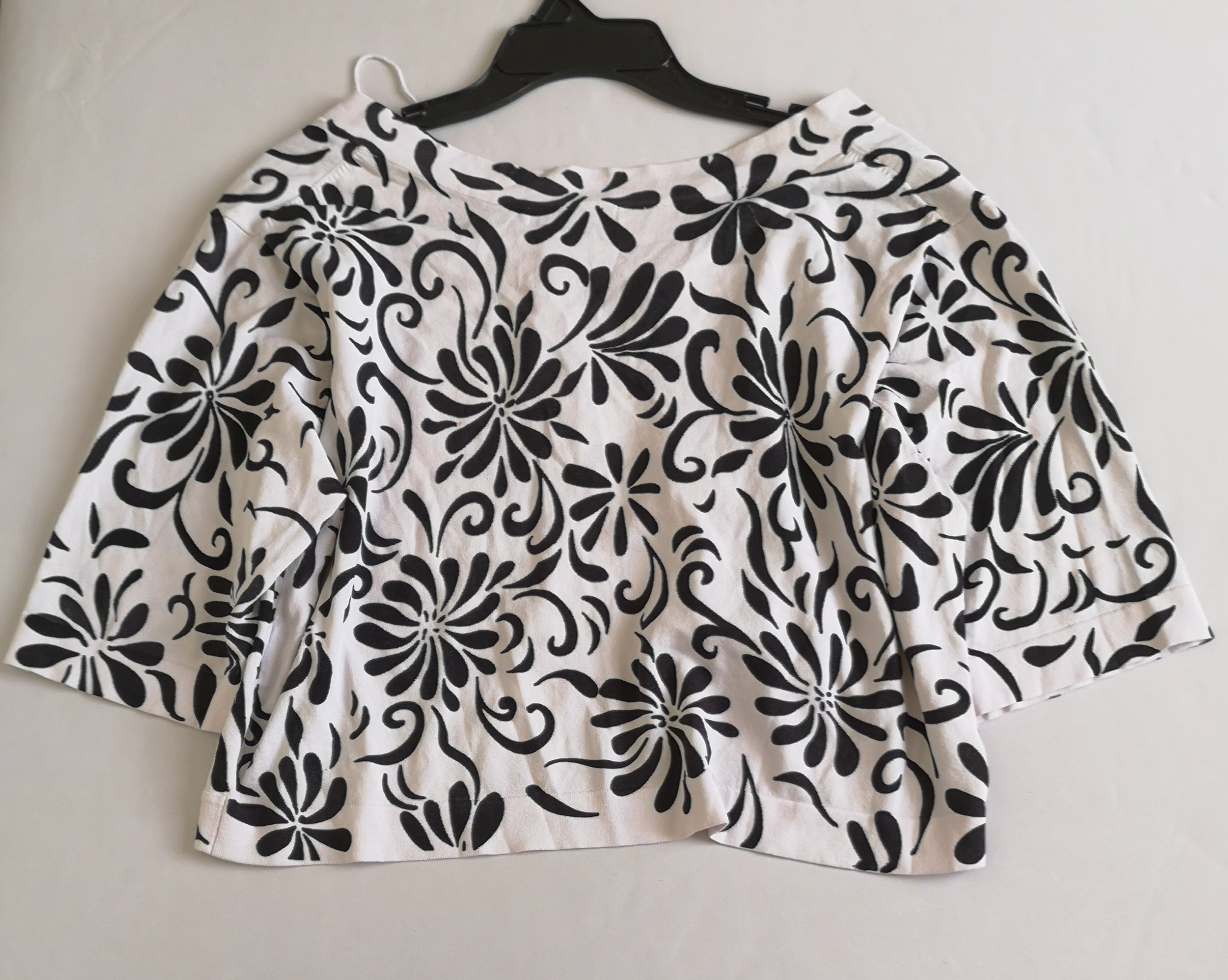 Blusa corta ⚓