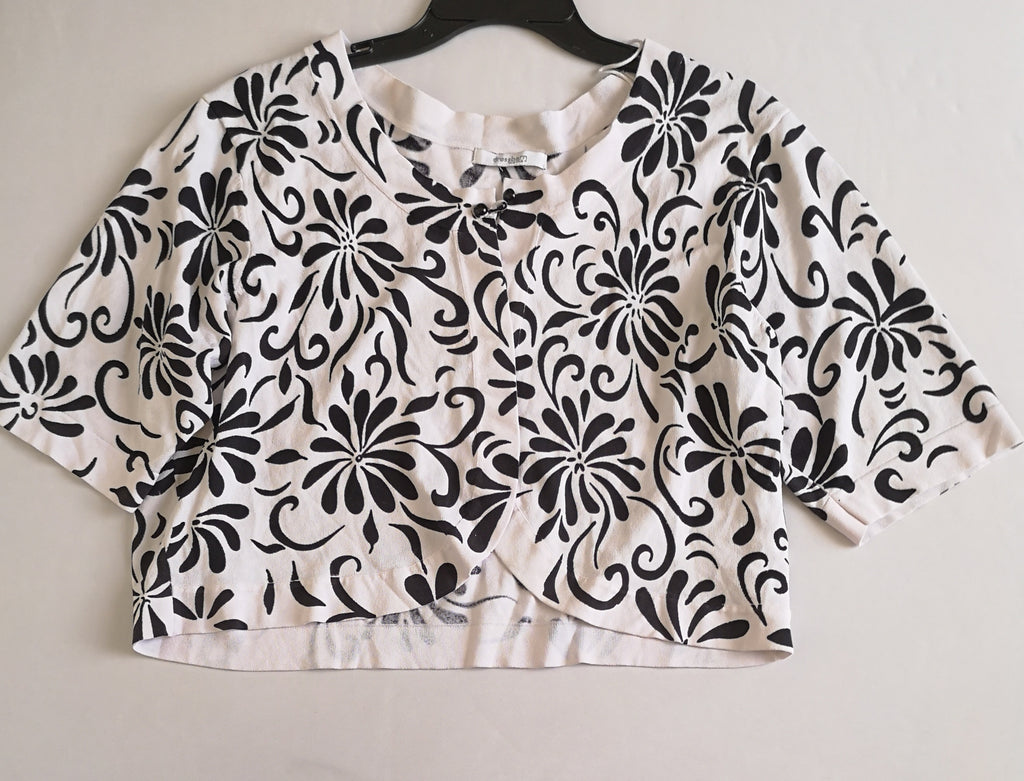 Blusa corta ⚓