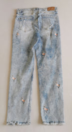 Jeans bordado con blusa